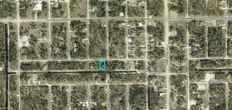 534 Keller St E, Lehigh Acres, FL 33974 photo 2