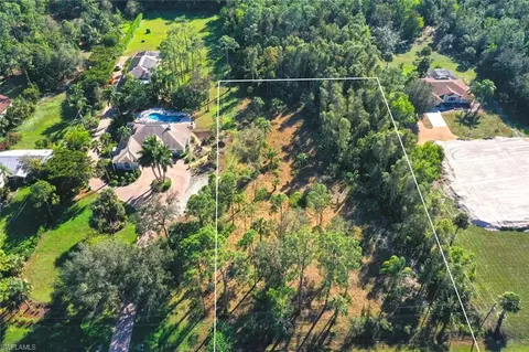6090 Spanish Oaks Ln, Naples, FL 34119