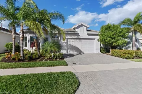 28590 Twain Dr, Bonita Springs, FL 34135