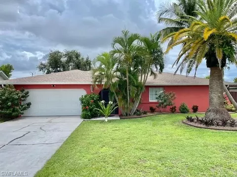 3713 SW 6th Pl, Cape Coral, FL 33914