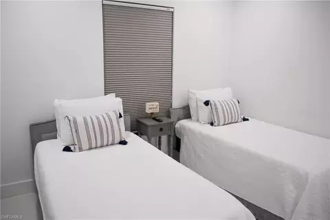 Bedroom - 92 Madison Dr, Naples, FL 34110 photo 7 of 8