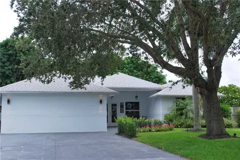 Exterior - 92 Madison Dr, Naples, FL 34110 photo 6 of 6