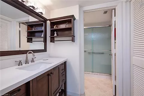 Bath - 4155 Crayton Rd #109, Naples, FL 34103 photo 1 of 2