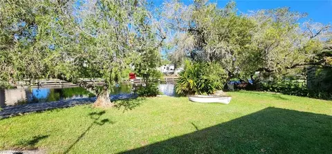 1792 Riverside Dr, Moore Haven, FL 33471 photo 9