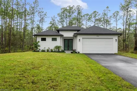 4406 31st Ave NE, Naples, FL 34120