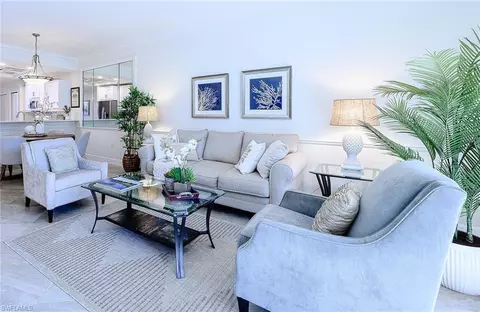 8660 Cedar Hammock Cir #315, Naples, FL 34112