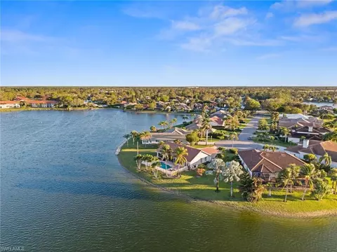 6752 Compton Ln N, Naples, FL 34104 photo 22