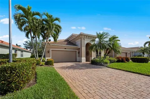 19701 Maddelena Cir, Fort Myers, FL 33967