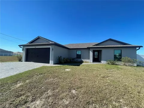 2120 Santa Barbara Blvd N, Cape Coral, FL 33993