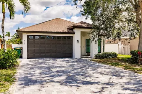 819 96th Ave N, Naples, FL 34108