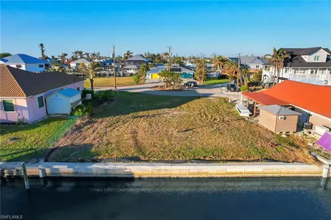 3553 Ruby Ave, Saint James City, FL 33956 photo 8