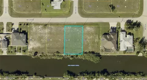 926 NW 13th Ter, Cape Coral, FL 33993