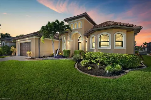 2907 SW 40th St, Cape Coral, FL 33914