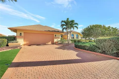 Exterior - 2290 Queens Way, Naples, FL 34112 photo 2 of 7