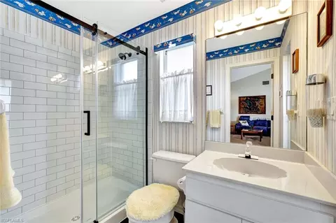 Bath - 2290 Queens Way, Naples, FL 34112 photo 5 of 5