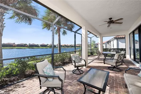 1467 Oceania Dr S, Naples, FL 34113 photo 2