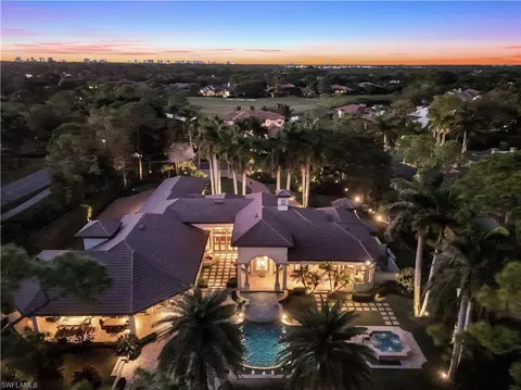 2804 Silverleaf Ln, Naples, FL 34105 photo 2