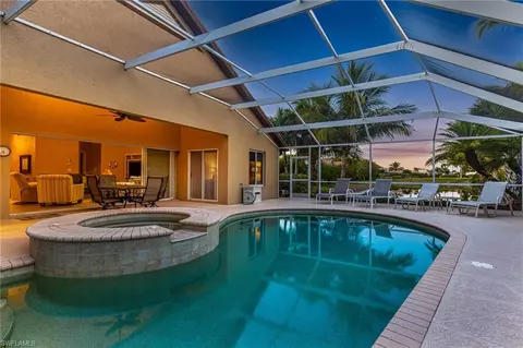 8476 Indian Wells Way, Naples, FL 34113