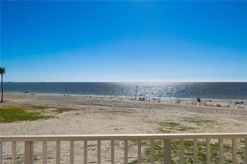 7330 Estero Blvd #102, Fort Myers Beach, FL 33931