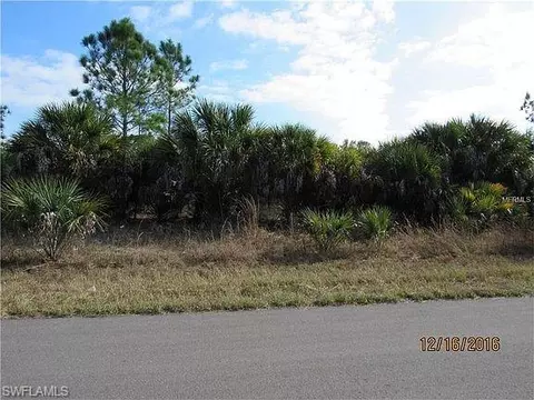 15105 Lakeland Cir, Port Charlotte, FL 33981
