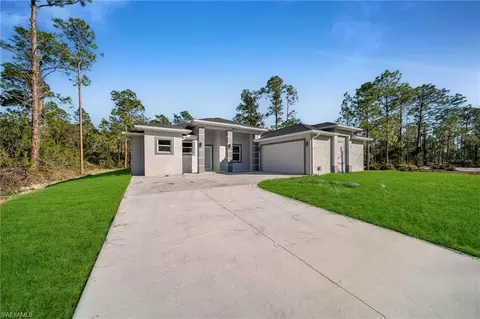 1122 Leroy Ave, Lehigh Acres, FL 33972