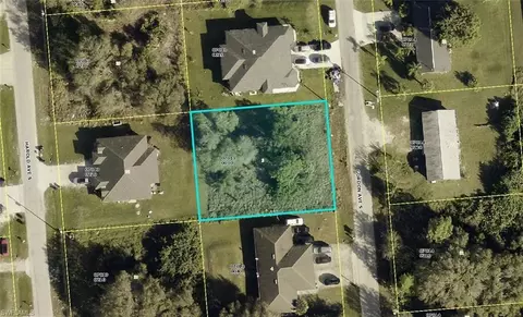 708710 Gordon Ave S, Lehigh Acres, FL 33973