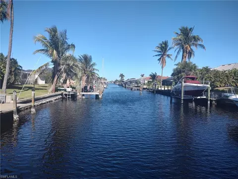 5214 SW 2nd Ave, Cape Coral, FL 33914