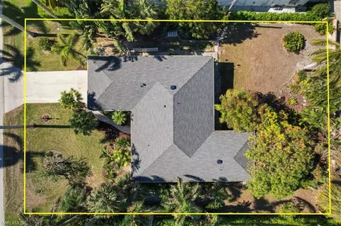 535 14th Ave S, Naples, FL 34102 photo 2