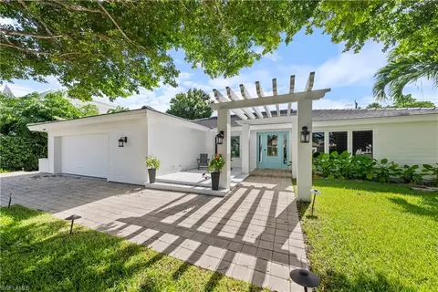 Exterior - 3750 Crayton Rd, Naples, FL 34103 photo 2 of 9