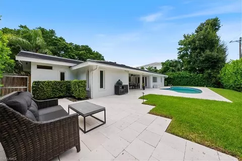 Exterior - 3750 Crayton Rd, Naples, FL 34103 photo 8 of 9