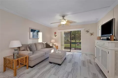 4366 27th Ct SW #1-106, Naples, FL 34116