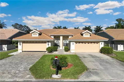 8526 Mustang Dr, Naples, FL 34113