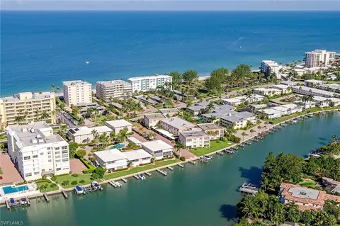 1930 Gulf Shore Blvd N #D101, Naples, FL 34102