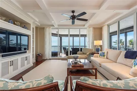8473 Bay Colony Dr #504, Naples, FL 34108