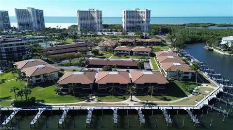 561 Seaview Ct #F-4, Marco Island, FL 34145