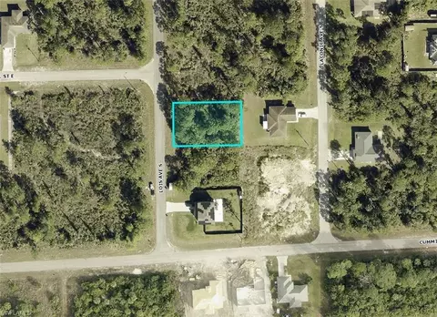 463 Lois Ave S, Lehigh Acres, FL 33974