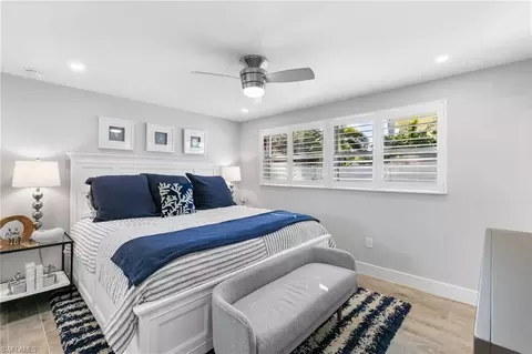 Bedroom - 2270 Harbor Rd, Naples, FL 34104 photo 2 of 5