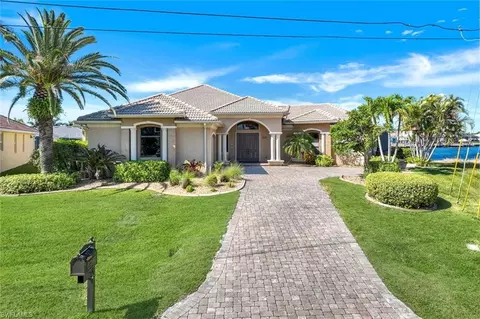 2216 SW 49th Ter, Cape Coral, FL 33914
