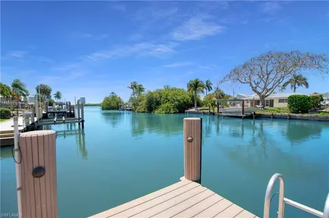 404 Panay Ave, Naples, FL 34113 photo 32
