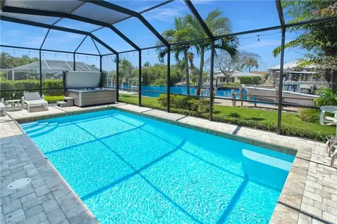 404 Panay Ave, Naples, FL 34113 photo 3