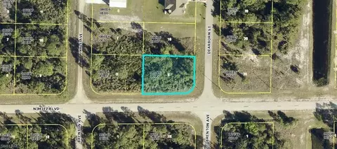 1078 Dearborn St, Lehigh Acres, FL 33974