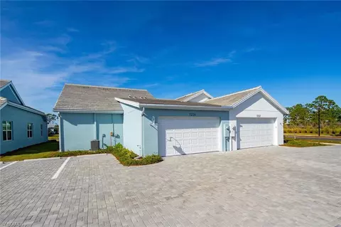 7228 Cayo Coco Ln, Naples, FL 34113 photo 27