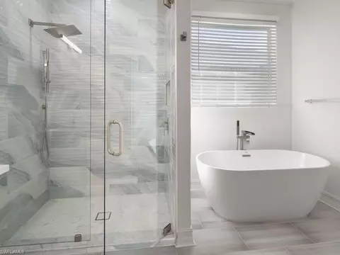 Bath - 442 Saddlebrook Ln, Naples, FL 34110 photo 1 of 5