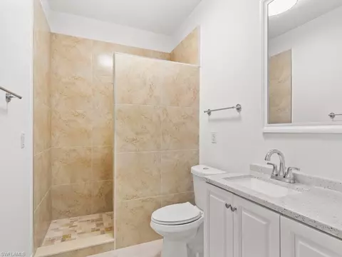 Bath - 442 Saddlebrook Ln, Naples, FL 34110 photo 5 of 5