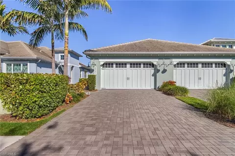 5731 Highbourne Dr, Naples, FL 34113