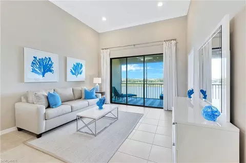 9385 Pocida Ct #202, Naples, FL 34119