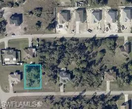 433 Raymer St, Lehigh Acres, FL 33974