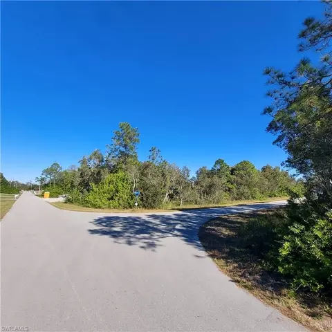 439 Conlee St, Lehigh Acres, FL 33974