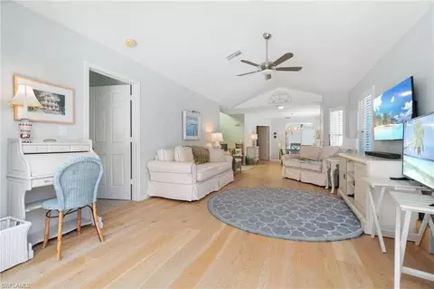 832 Rue Deville #5, Naples, FL 34108 photo 8