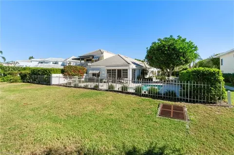 832 Rue Deville #5, Naples, FL 34108 photo 31